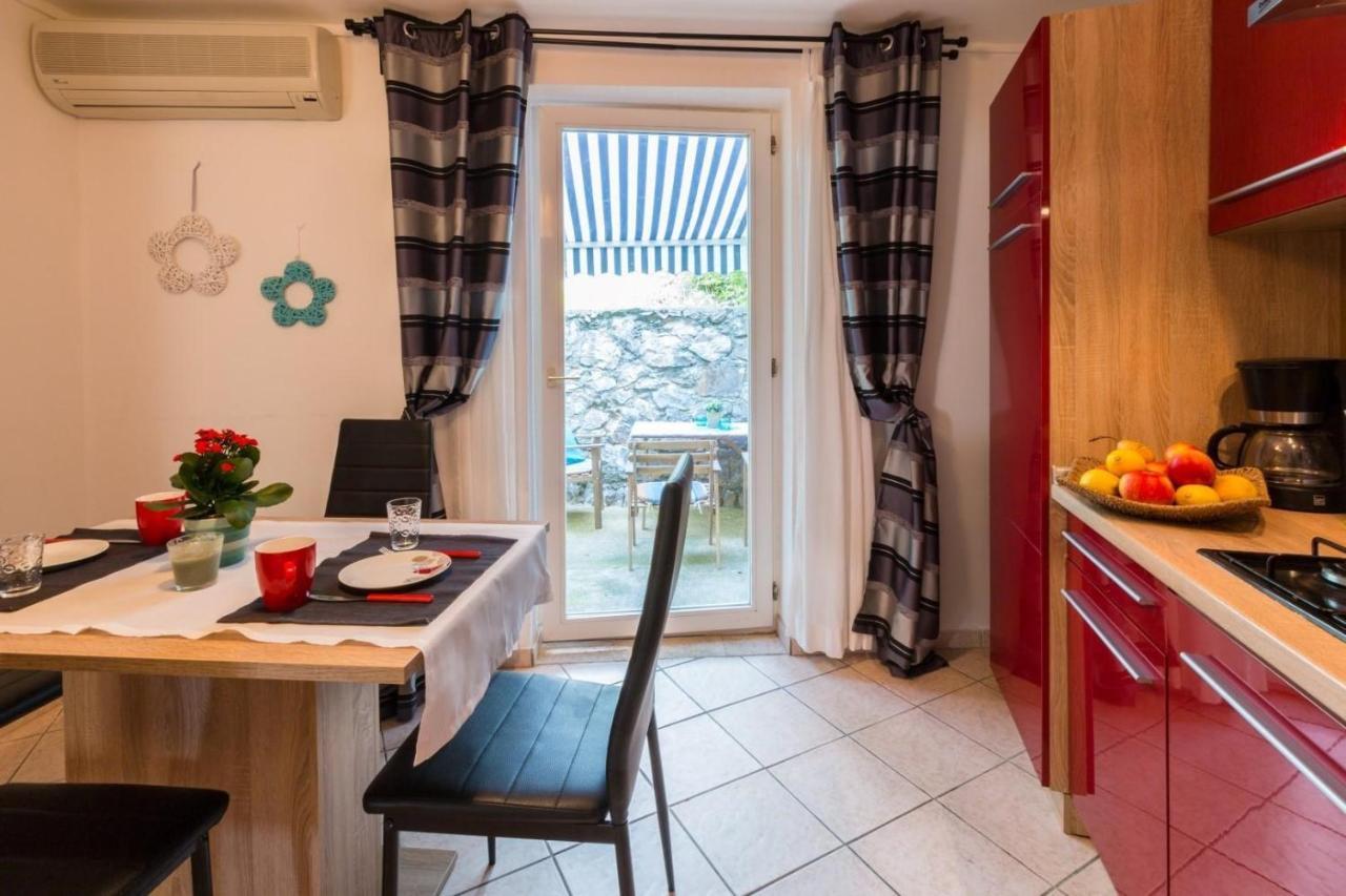 Two-Bedroom Apartment in Crikvenica LXXXIX Dramalj Buitenkant foto
